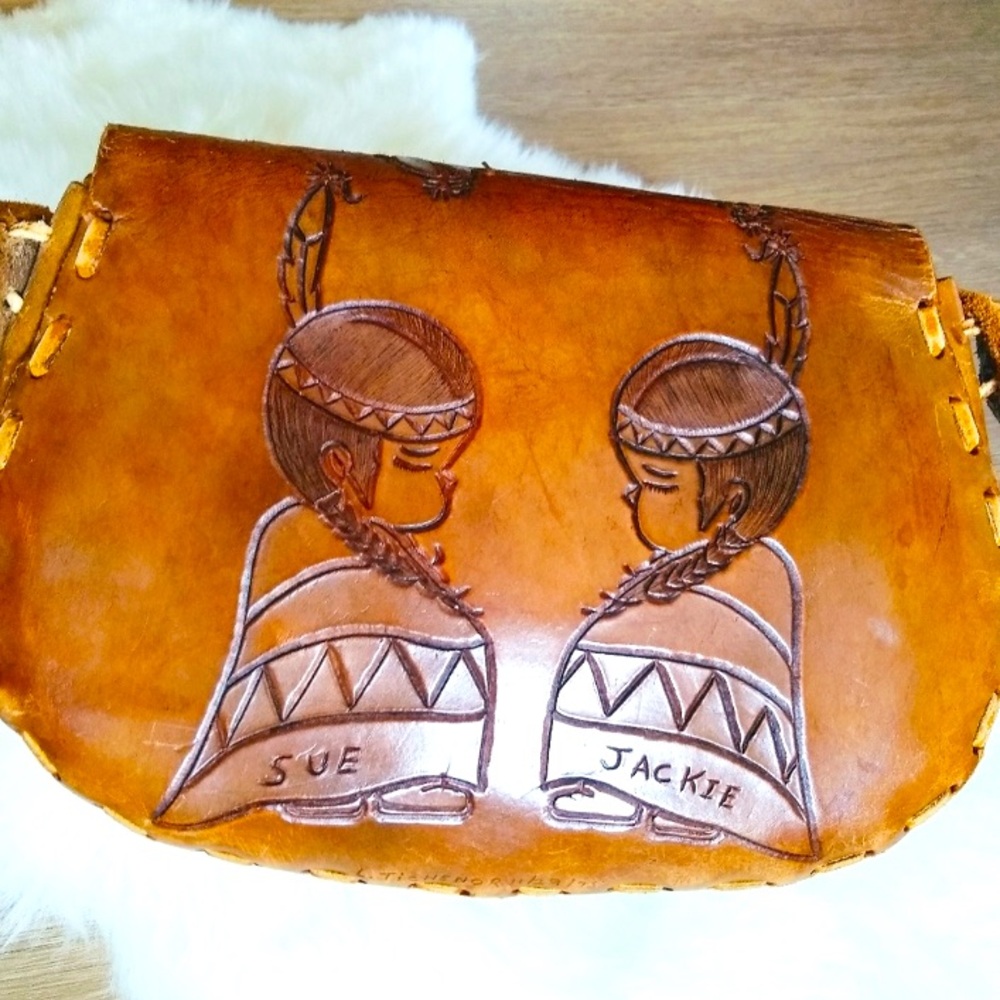 Native American Leather tooled Bag - Picture 2 of 7